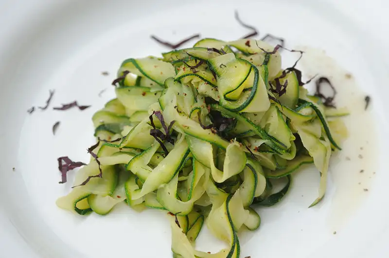 Tagliatelles de courgettes poêlées