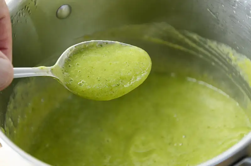 Le velouté naturel de la soupe de courgette