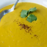 La soupe de courgettes au curry
